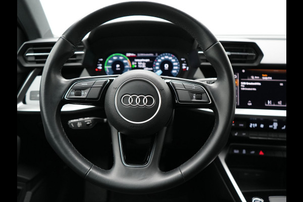 Audi A3 Sportback 40 TFSI e Advanced edition Plug In Hybrid 204pk PHEV | Apple Carplay | Keyless | Sporstoelen Verwarmd | Virtual | Cruise Control | DAB |