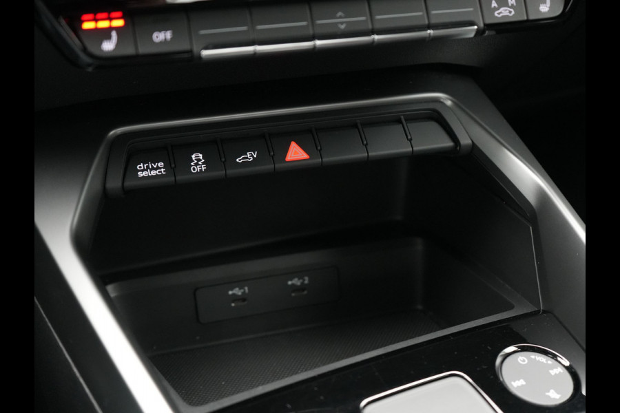 Audi A3 Sportback 40 TFSI e Advanced edition Plug In Hybrid 204pk PHEV | Apple Carplay | Keyless | Sporstoelen Verwarmd | Virtual | Cruise Control | DAB |