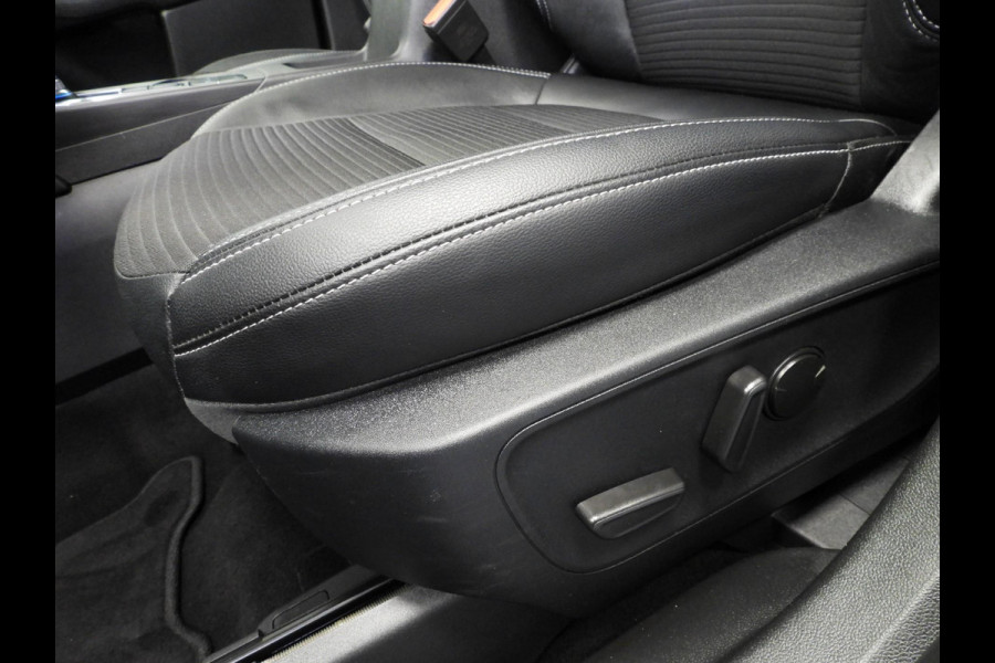 Ford Kuga 2.5 PHEV Plug-In Titanium X TREKHAAK/NAVI/LED/B&O/20"LMV!