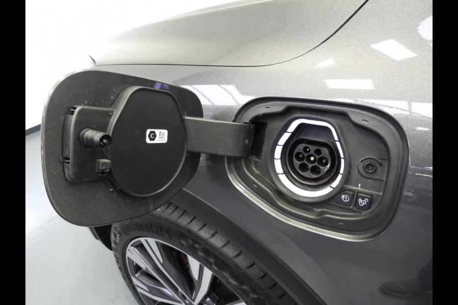 Ford Kuga 2.5 PHEV Plug-In Titanium X TREKHAAK/NAVI/LED/B&O/20"LMV!