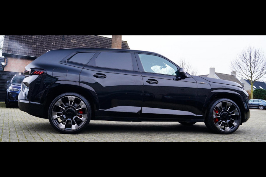 BMW XM PHEV 30 kWh | 687 PK | Iconic Glow | Skylounge | Massage | 360 Cam | Drive assistant | Stuurwielverwarming | Sportuitlaat |