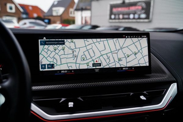 BMW XM PHEV 30 kWh | 687 PK | Iconic Glow | Skylounge | Massage | 360 Cam | Drive assistant | Stuurwielverwarming | Sportuitlaat |