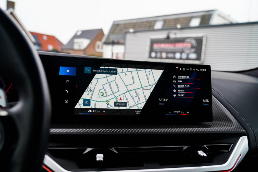 BMW XM PHEV 30 kWh | 687 PK | Iconic Glow | Skylounge | Massage | 360 Cam | Drive assistant | Stuurwielverwarming | Sportuitlaat |