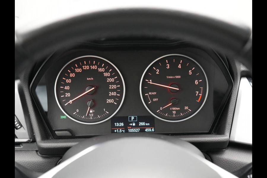 BMW 2 Serie Active Tourer 218i High Executive 136pk Dealer O.H. | Panodak | Voorstoelen Verwarmd | Keyless | LED Koplampen | Cruise Control | Navigatie |