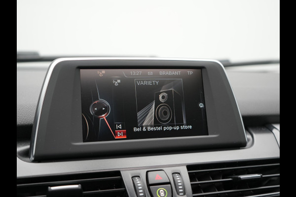 BMW 2 Serie Active Tourer 218i High Executive 136pk Dealer O.H. | Panodak | Voorstoelen Verwarmd | Keyless | LED Koplampen | Cruise Control | Navigatie |