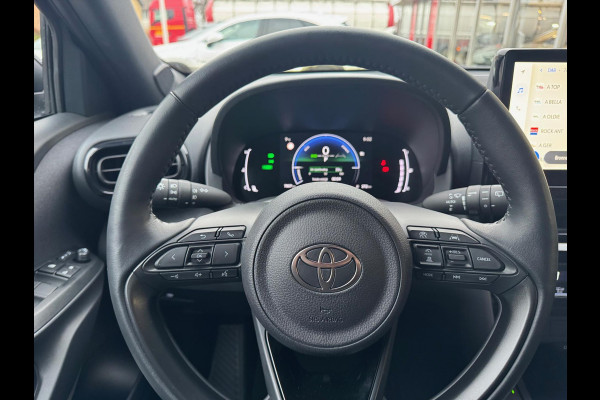 Toyota Yaris Cross 1.5 Hybrid 130pk Dynamic Plus Comfort Pack | Dodehoekherkenning, Parkeersensoren, Stoel + Stuurverwarming