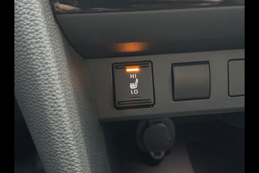 Toyota Yaris Cross 1.5 Hybrid 130pk Dynamic Plus Comfort Pack | Dodehoekherkenning, Parkeersensoren, Stoel + Stuurverwarming