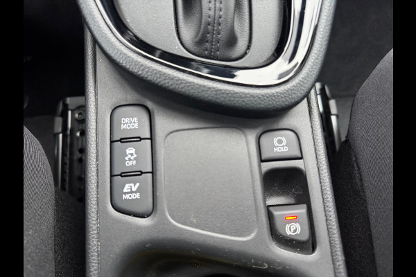 Toyota Yaris Cross 1.5 Hybrid 130pk Dynamic Plus Comfort Pack | Dodehoekherkenning, Parkeersensoren, Stoel + Stuurverwarming
