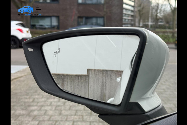 Seat Arona 1.0 TSI Style Business Intense | Carplay | Camera | Adaptieve cruise control | Dodehoek spiegels