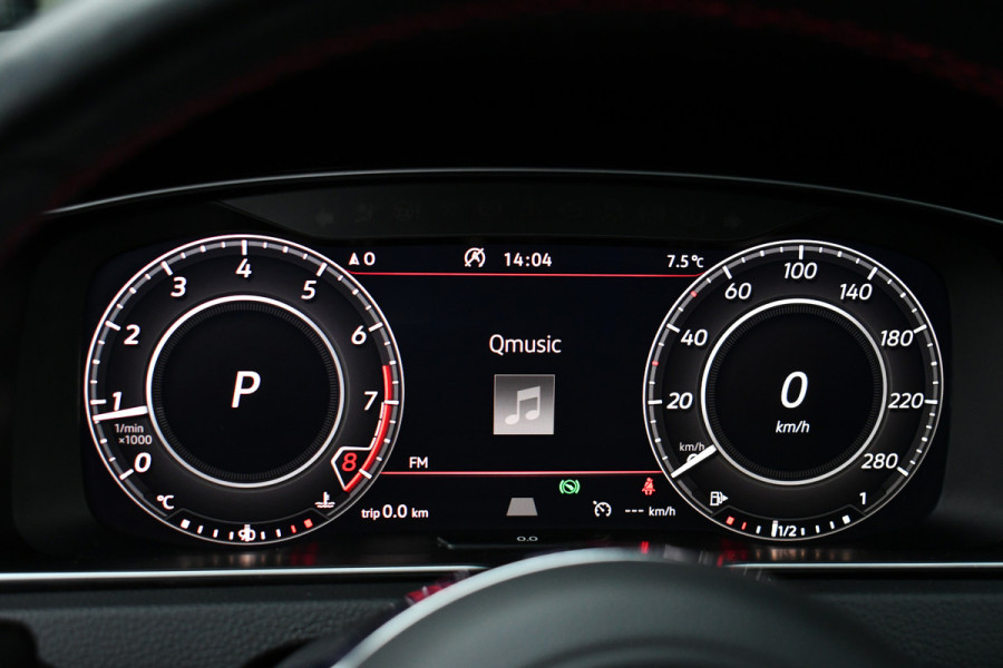 Volkswagen Golf 2.0 TSI GTI Performance Pano ACC 19inch Keyless Alcantara