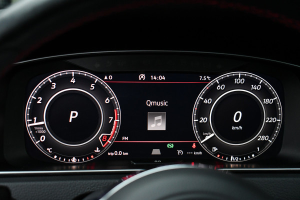 Volkswagen Golf 2.0 TSI GTI Performance Pano ACC 19inch Keyless Alcantara