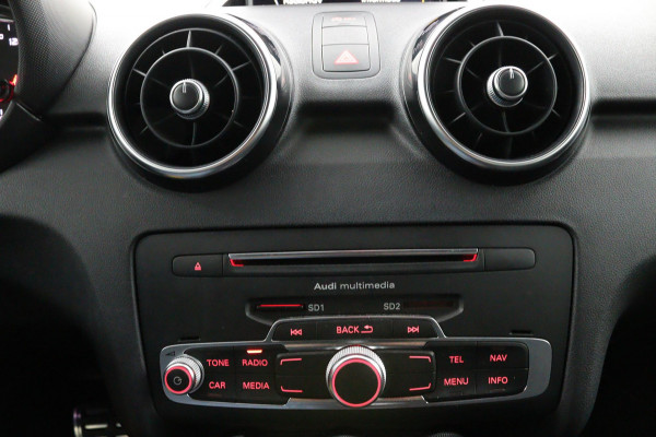 Audi A1 Sportback 1.0 TFSI Sport S line*AUTOM.*A/C*CRUISE*