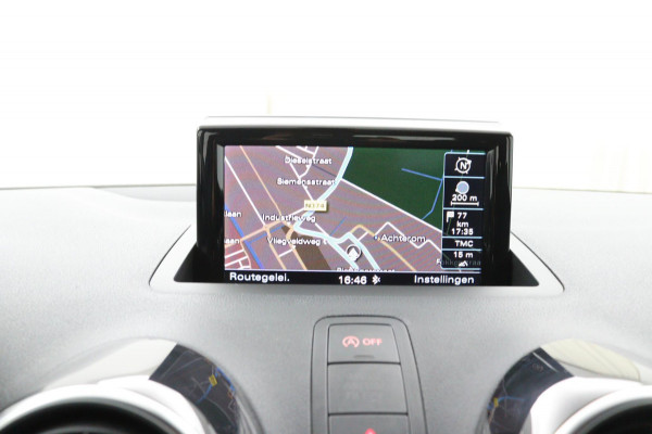 Audi A1 Sportback 1.0 TFSI Sport S line*AUTOM.*A/C*CRUISE*