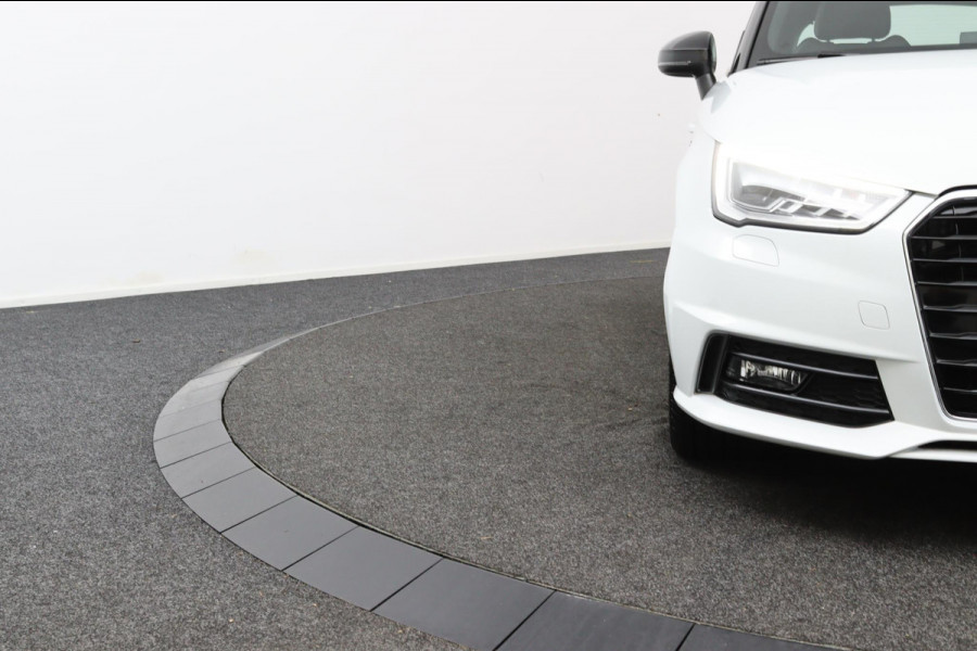 Audi A1 Sportback 1.0 TFSI Sport S line*AUTOM.*A/C*CRUISE*