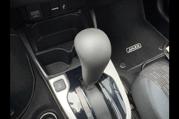 Honda Jazz 1.3 i-VTEC Comfort Automaat NAVI/CRUISE/AIRCO/DAB/PDC/TREKHAAK/STOELVERWARMING