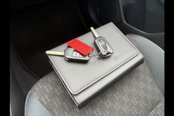 Honda Jazz 1.3 i-VTEC Comfort Automaat NAVI/CRUISE/AIRCO/DAB/PDC/TREKHAAK/STOELVERWARMING