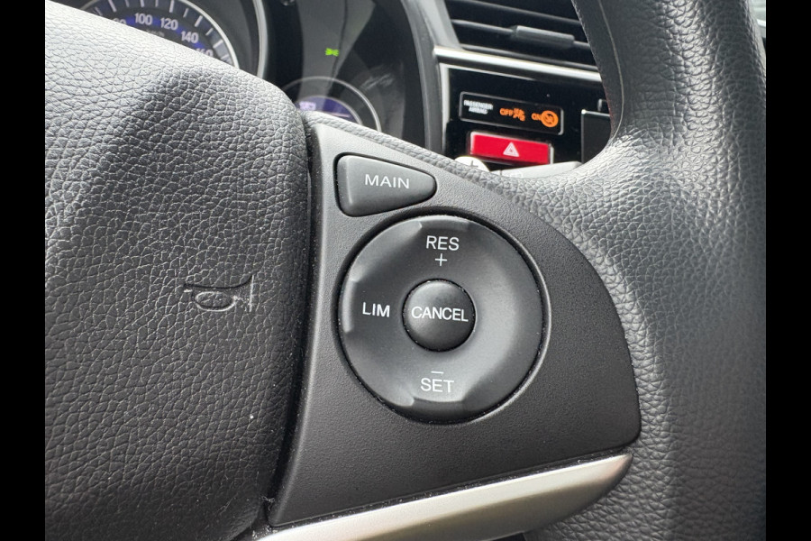 Honda Jazz 1.3 i-VTEC Comfort Automaat NAVI/CRUISE/AIRCO/DAB/PDC/TREKHAAK/STOELVERWARMING