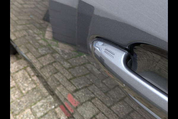 Toyota RAV4 2.5 Plug-in Hybrid AWD Bi-Tone Plus|Panodak|Stoelkoeling/Verwarming|JBL|Memory|Leder|360-Camera|Head-Up