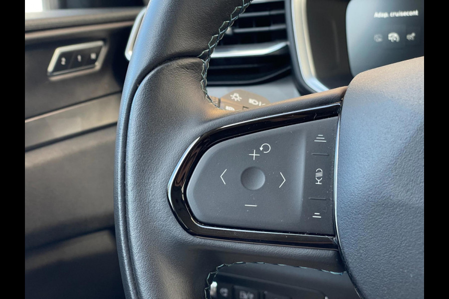 Lynk & Co RS Shadow Edition 1.5 262PK Pano 360 Camera Navi Adapt cruise 262PK Elekr. Achterklep