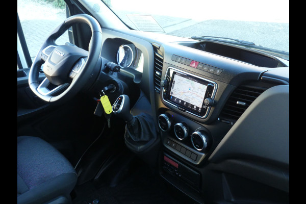 Iveco Daily 40C18 Trekker BE Combi Gekoelde trailer Laadklep/Luchtvering