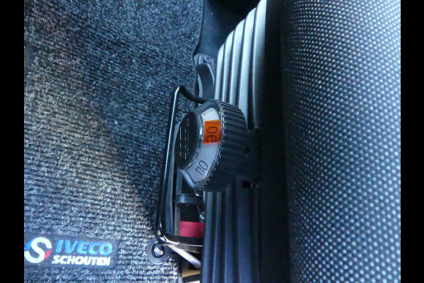 Iveco Daily 40C18 Trekker BE Combi Gekoelde trailer Laadklep/Luchtvering