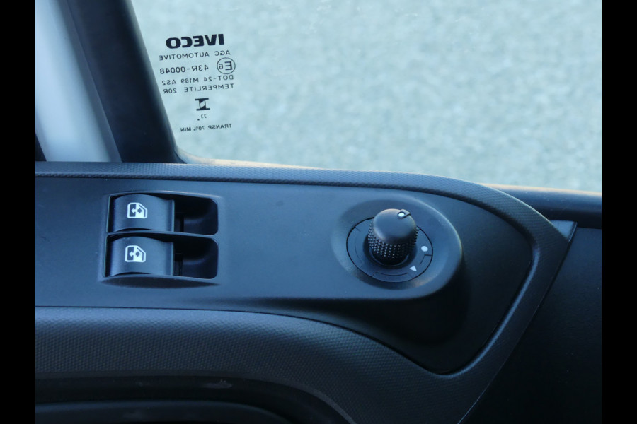 Iveco Daily 40C18 Trekker BE Combi Gekoelde trailer Laadklep/Luchtvering