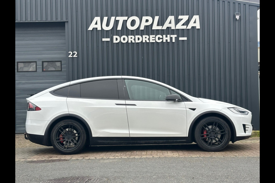 Tesla Model X 75D Base 6p.
