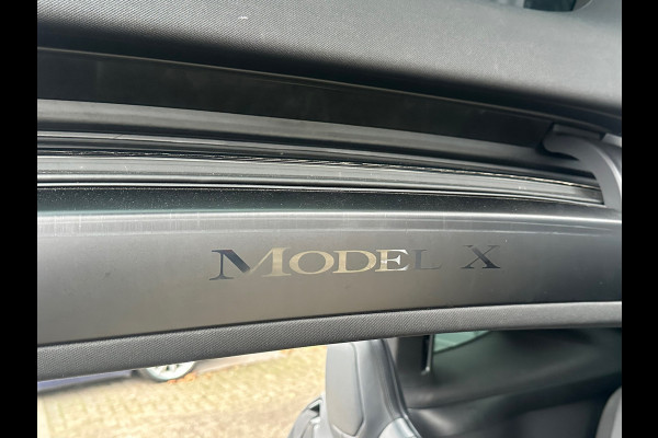 Tesla Model X 75D Base 6p.