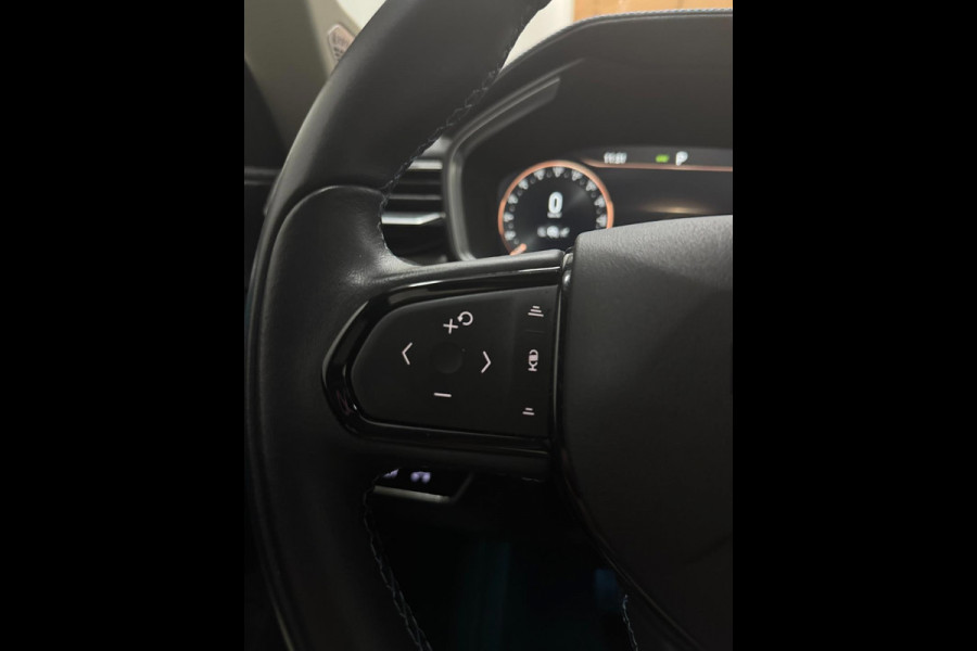 Lynk & Co RS Shadow Edition 01 | 262PK | Pano | 360° Cam | Navi | Adapt. Cruise | Elek. Klep | BTW Auto