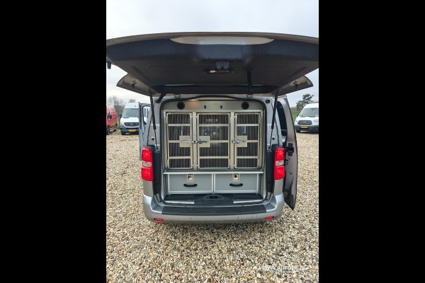 Citroën Jumpy 2.0 BlueHDI 180 PK AUTOMAAT , 1e Eig Ex overheid. Euro 6 , lengte 2 , honden inrichting ,