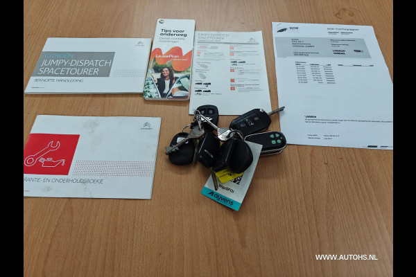 Citroën Jumpy 2.0 BlueHDI 180 PK AUTOMAAT , 1e Eig Ex overheid. Euro 6 , lengte 2 , honden inrichting ,