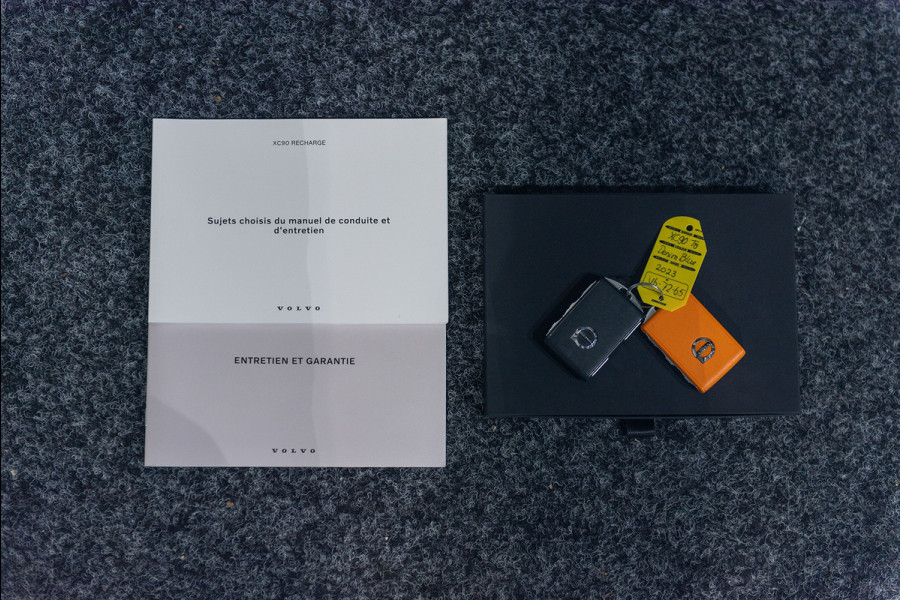 Volvo XC90 T8 Aut. LongRange Plus Bright Leder ACC Parkeercamera Trekhaak 455pk