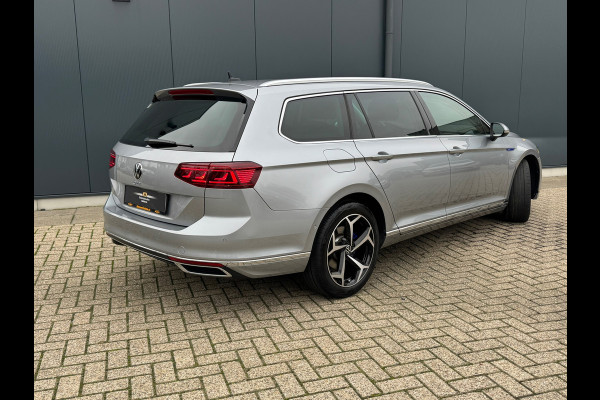 Volkswagen Passat Variant 1.4 TSI PHEV GTE * Virtual Cockpit * Alcantara * IQ Light * Side Assist *