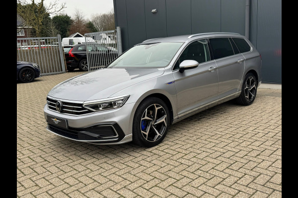 Volkswagen Passat Variant 1.4 TSI PHEV GTE * Virtual Cockpit * Alcantara * IQ Light * Side Assist *
