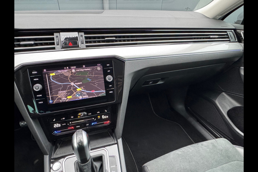 Volkswagen Passat Variant 1.4 TSI PHEV GTE * Virtual Cockpit * Alcantara * IQ Light * Side Assist *