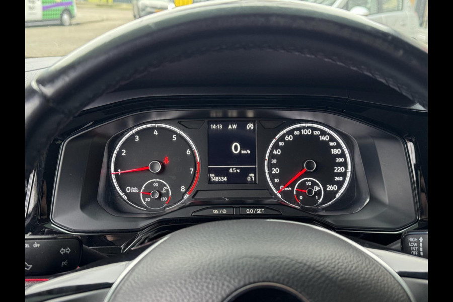 Volkswagen Polo 1.0 TSI Highline Business - Navigatie / Apple CarPlay I Airco I Sport velgen I LED I Dealer onderhouden