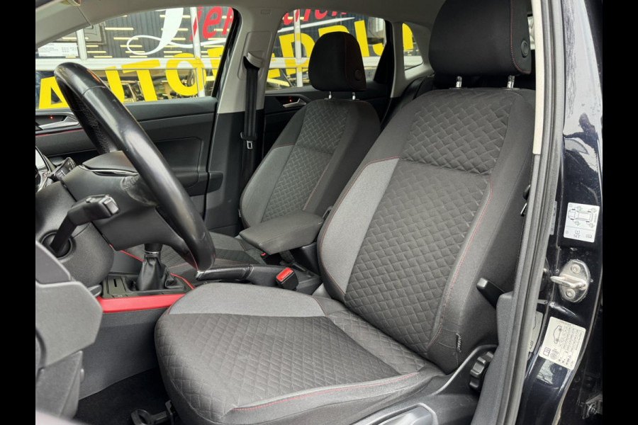 Volkswagen Polo 1.0 TSI Highline Business - Navigatie / Apple CarPlay I Airco I Sport velgen I LED I Dealer onderhouden