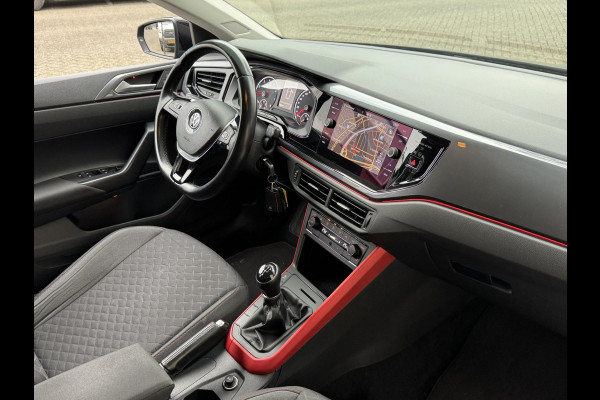 Volkswagen Polo 1.0 TSI Highline Business - Navigatie / Apple CarPlay I Airco I Sport velgen I LED I Dealer onderhouden