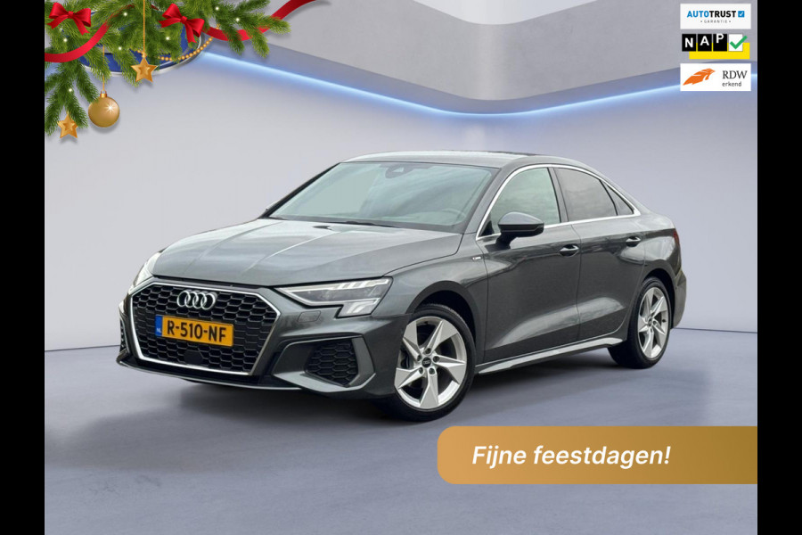 Audi A3 Limousine 30 TFSI S edition, 2 X S- LINE,matrix led, daytona grijs, 1 e eigenaar, 1/2 leder, 's, NL auto nap