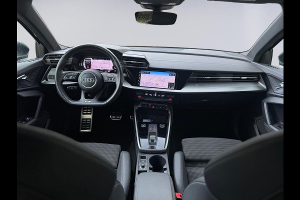 Audi A3 Limousine 30 TFSI S edition, 2 X S- LINE,matrix led, daytona grijs, 1 e eigenaar, 1/2 leder, 's, NL auto nap