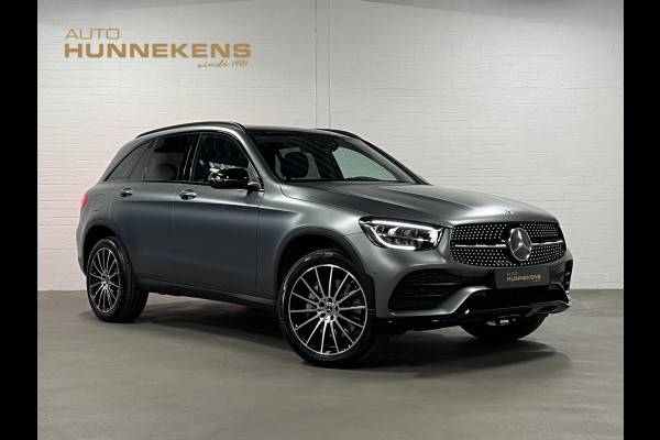 Mercedes-Benz GLC 300e 4MATIC *17.762KM | AMG | Open dak | Adaptive cruise | Stoel-/stuurverwarming