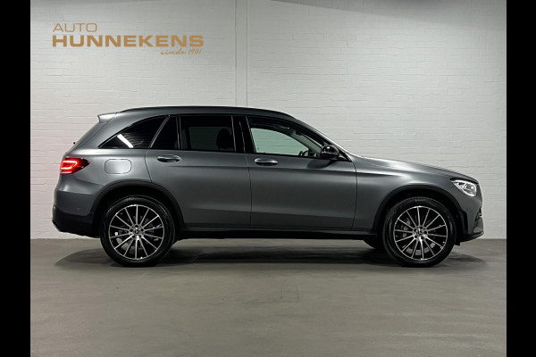 Mercedes-Benz GLC 300e 4MATIC *17.762KM | AMG | Open dak | Adaptive cruise | Stoel-/stuurverwarming