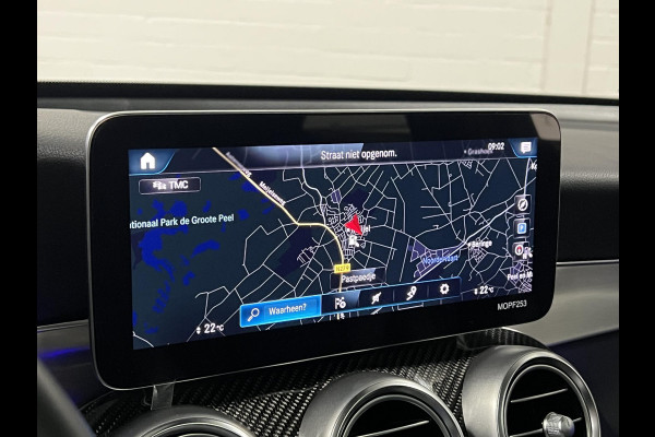 Mercedes-Benz GLC 300e 4MATIC *17.762KM | AMG | Open dak | Adaptive cruise | Stoel-/stuurverwarming