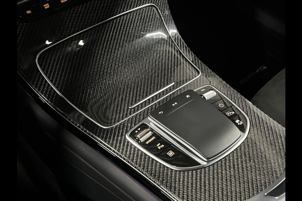 Mercedes-Benz GLC 300e 4MATIC *17.762KM | AMG | Open dak | Adaptive cruise | Stoel-/stuurverwarming