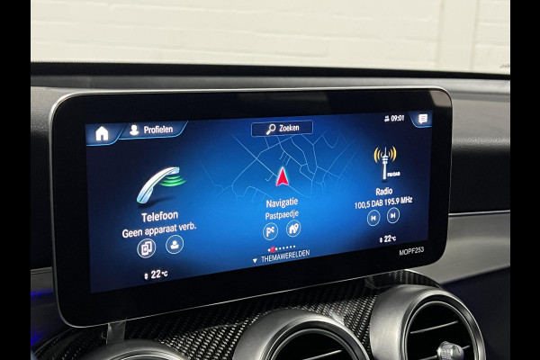 Mercedes-Benz GLC 300e 4MATIC *17.762KM | AMG | Open dak | Adaptive cruise | Stoel-/stuurverwarming