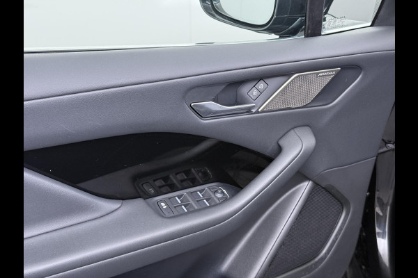 Jaguar I-PACE EV320 S Business Pack 90 kWh 3-FASE lader | SOH 100% | VAN: €27.900,- VOOR: €25.877,- UW EINDEJAARSVOORDEEL: €2.023 |
