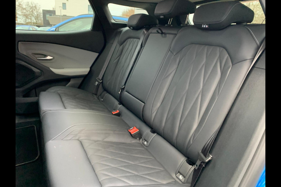 Ford Explorer Premium Extended Range RWD 77 kWh | SCI | 286pk | Driver Assistance Pack | Warmte Pomp