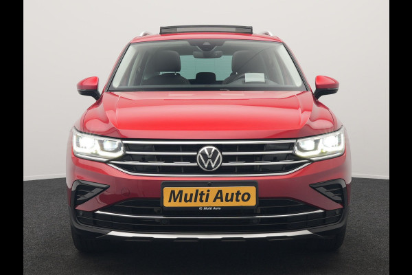 Volkswagen Tiguan 1.4 TSI eHybrid Elegance Plug In Hybrid 245pk Dealer O.H. PHEV | Trekhaak Af Fabriek | Panodak | Head Up | Adaptive Cruise | 360 Camera | Alcantara Stoelen Massage & Verwarmd | IQ Light | Sfeerverlichting | Stuur Verwarmd | Apple Carplay |