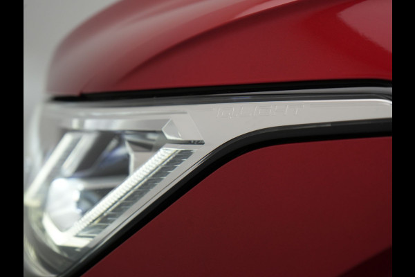 Volkswagen Tiguan 1.4 TSI eHybrid Elegance Plug In Hybrid 245pk Dealer O.H. PHEV | Trekhaak Af Fabriek | Panodak | Head Up | Adaptive Cruise | 360 Camera | Alcantara Stoelen Massage & Verwarmd | IQ Light | Sfeerverlichting | Stuur Verwarmd | Apple Carplay |