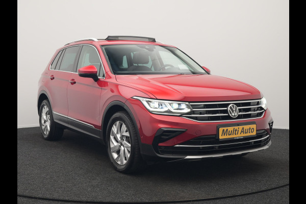 Volkswagen Tiguan 1.4 TSI eHybrid Elegance Plug In Hybrid 245pk Dealer O.H. PHEV | Trekhaak Af Fabriek | Panodak | Head Up | Adaptive Cruise | 360 Camera | Alcantara Stoelen Massage & Verwarmd | IQ Light | Sfeerverlichting | Stuur Verwarmd | Apple Carplay |